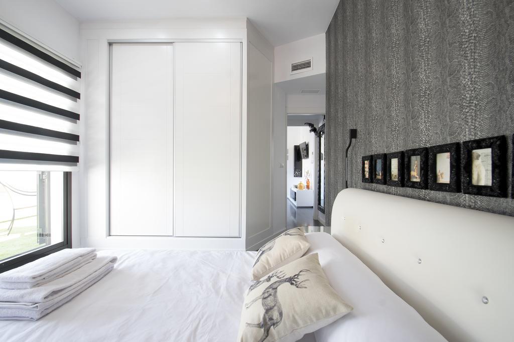 Apartamento Atico Real Suites 格拉纳达 外观 照片